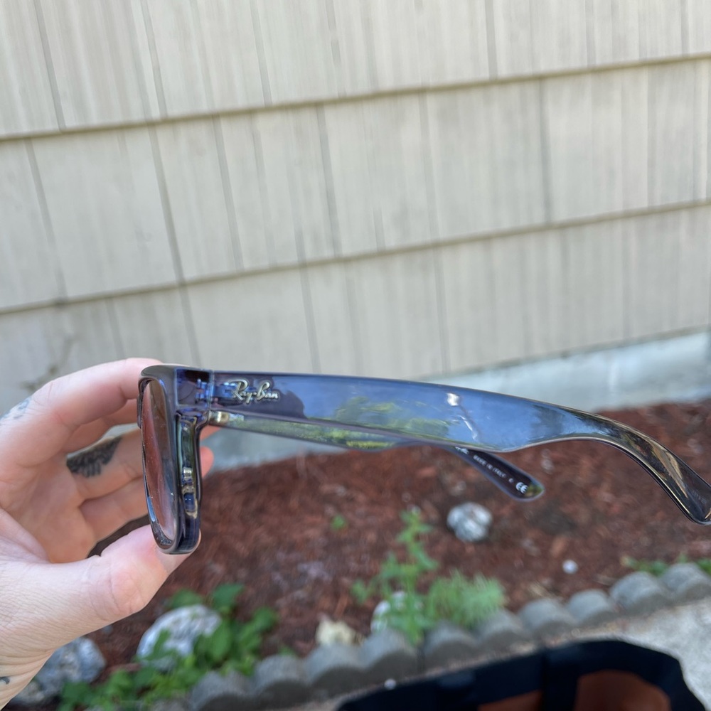 Ray Bans - Picture 4 of 5